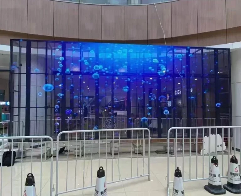 Outdoor Mesh Screen Display